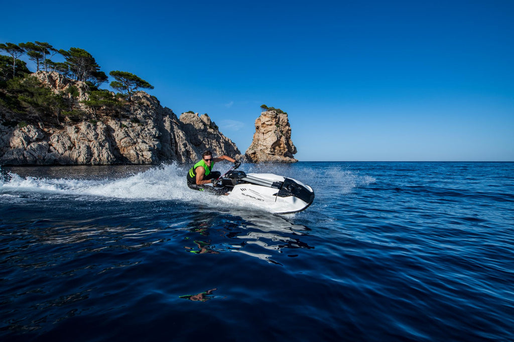 Yamaha SuperJet 2026 WaveRunner – 1049 cc TR-1