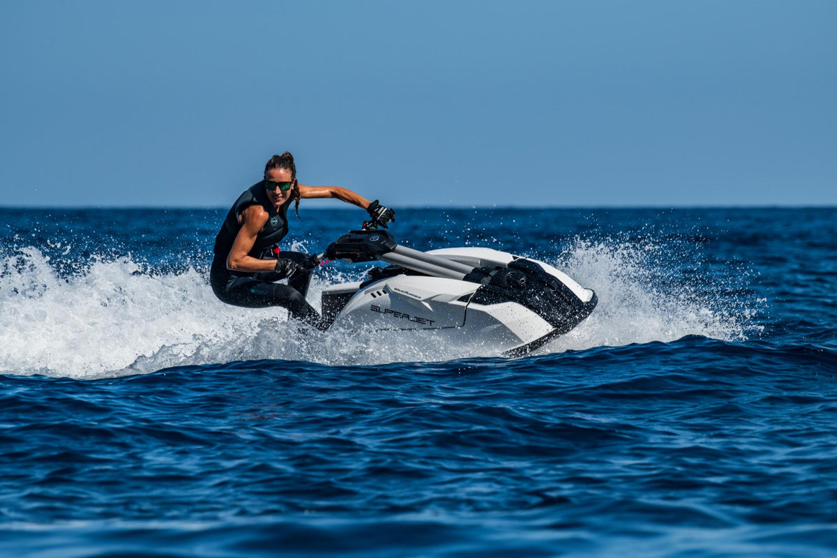 Yamaha SuperJet 2026 WaveRunner – 1049 cc TR-1