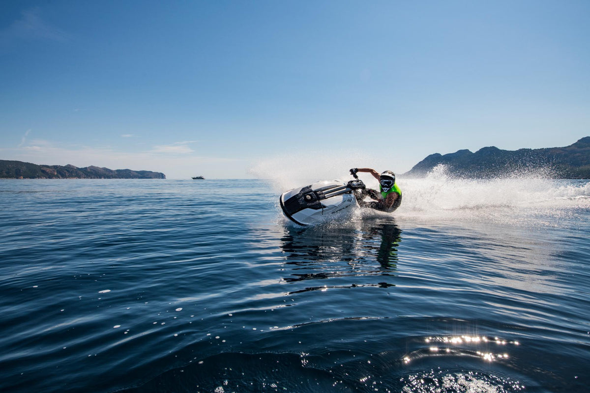Yamaha SuperJet 2026 WaveRunner – 1049 cc TR-1