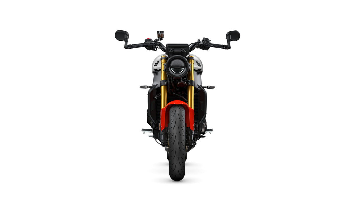 XSR900