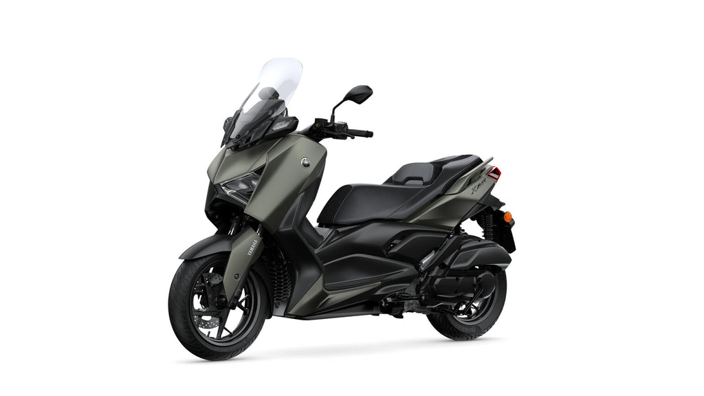 XMAX 125
