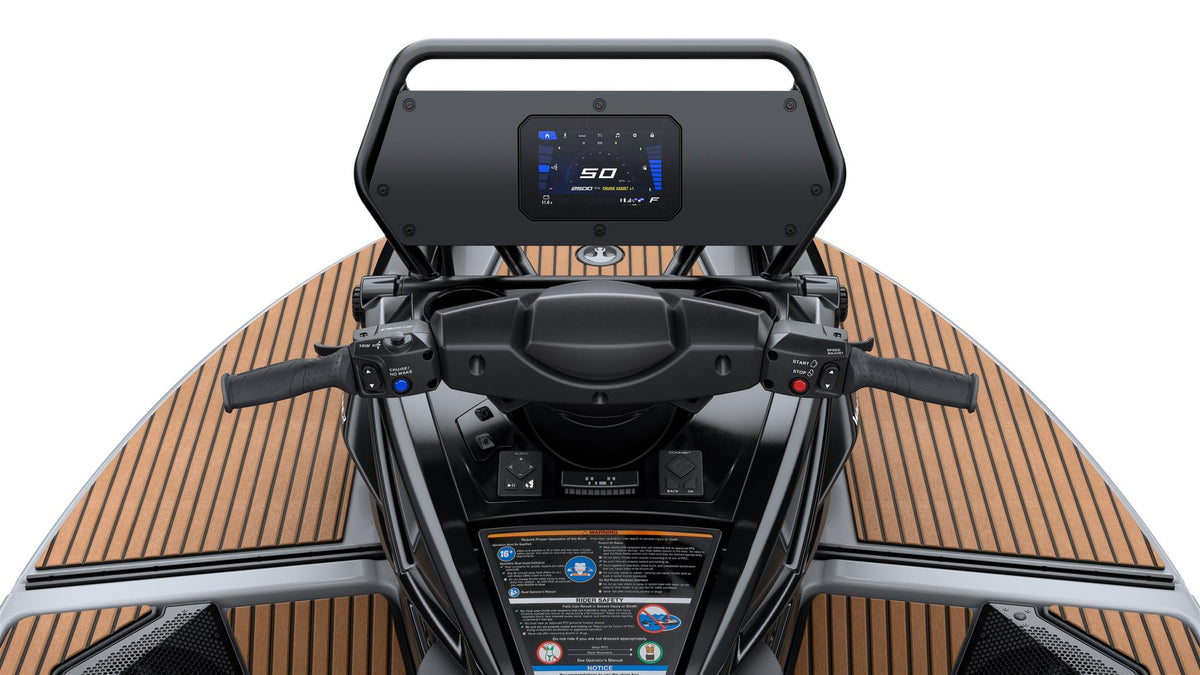 Yamaha CrossWave 2027 – universalus WaveRunner nuotykiams, žvejybai ir kelionėms