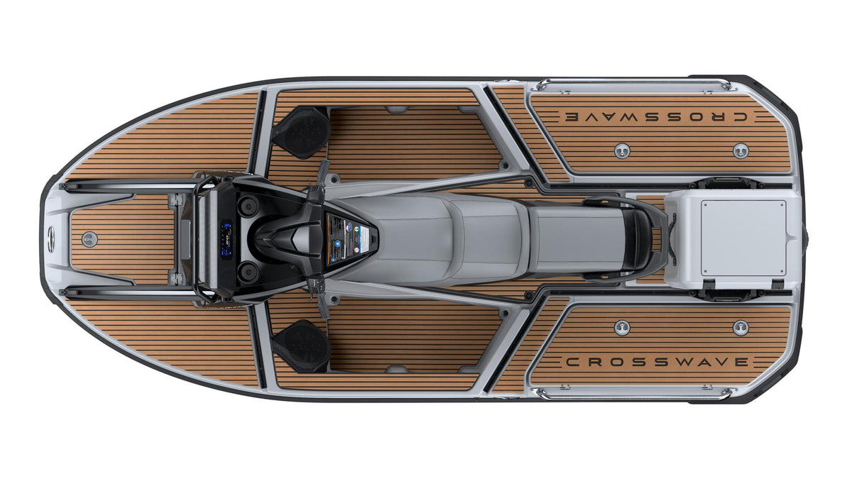 Yamaha CrossWave 2027 – universalus WaveRunner nuotykiams, žvejybai ir kelionėms