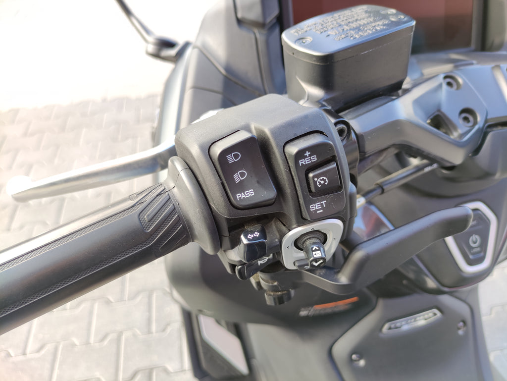 Yamaha TMAX Tech MAX