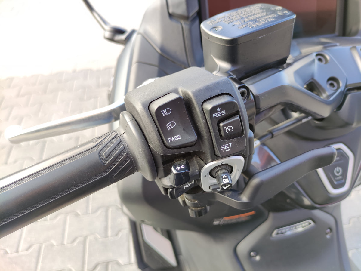 Yamaha TMAX Tech MAX
